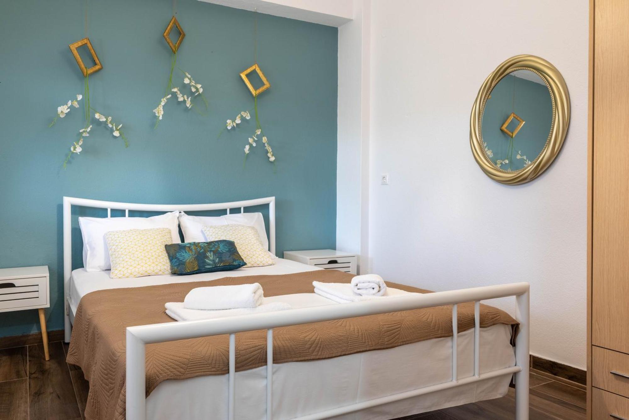 Aigli Luxury Studios Nea Roda Dış mekan fotoğraf